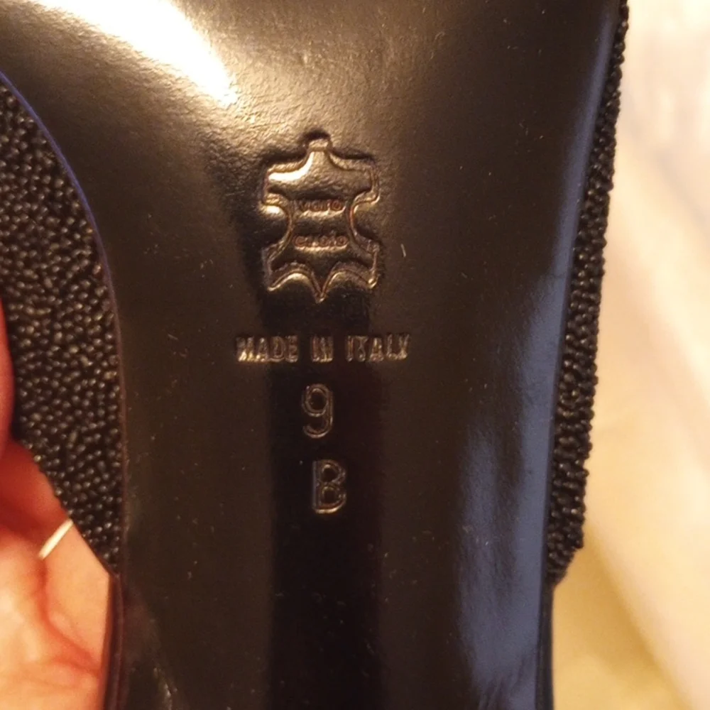 Isaac Mizrahi shoes, size 9 , beaded and leather Black - Picture 12 of 12